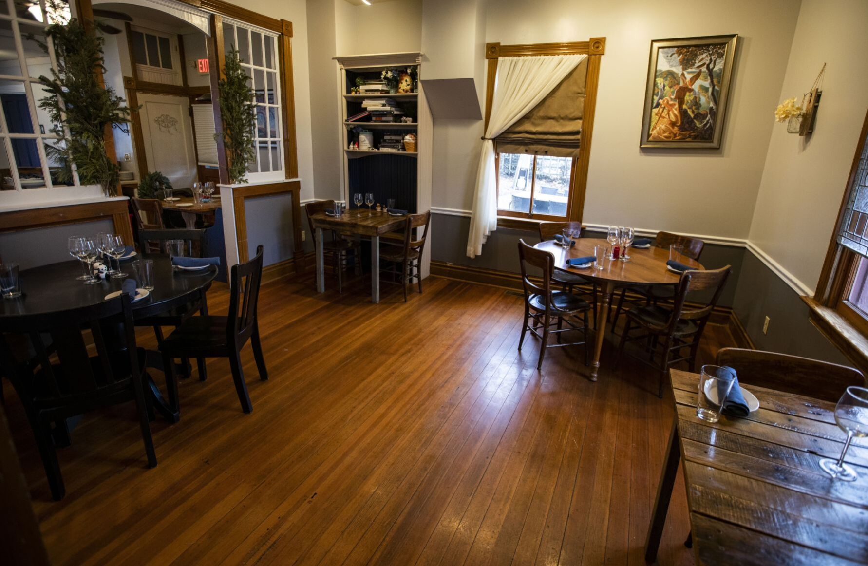 Root Food + Wine offers cozy dining in Augusta